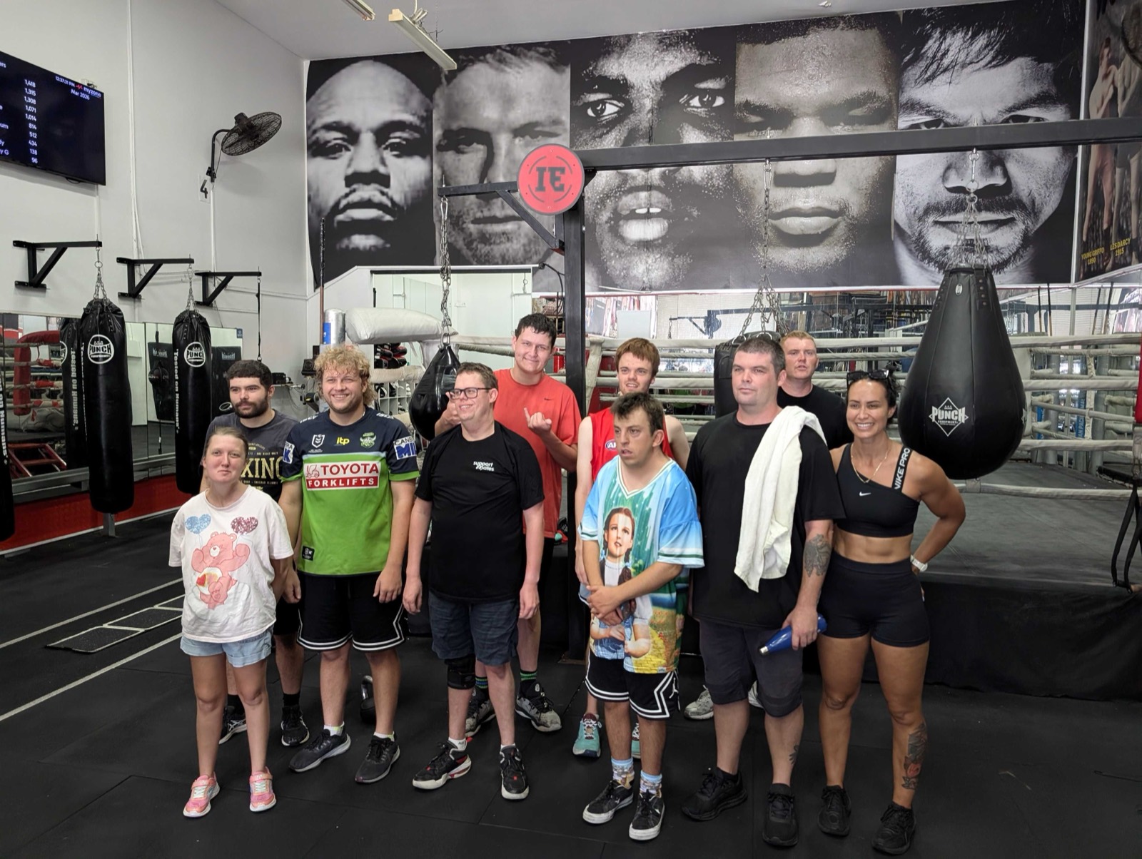 A Support Mates participant in a boxing session
